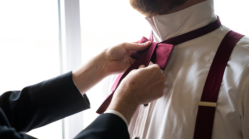Why Burgundy Suspenders Are a Must-Have Fashion Accessory?