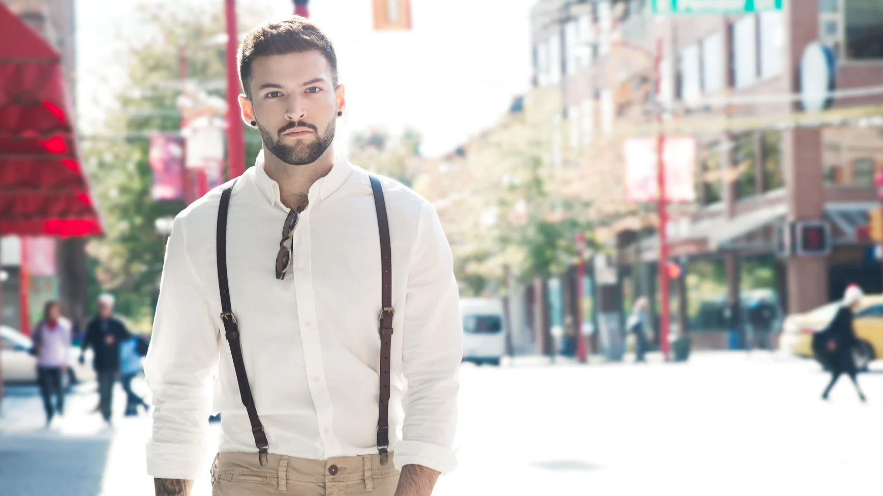 How to Wear Suspenders on jean